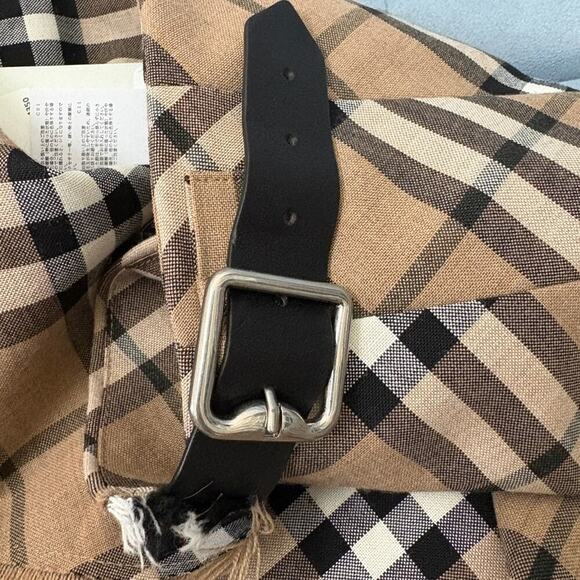 Burberry Tan Plaid rock Women's Skirt NWT 8 - Picture 6 of 9